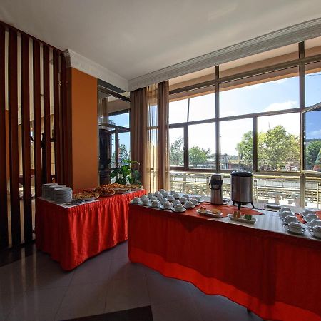 Top Ten Hotel Addis Abeba Exteriér fotografie
