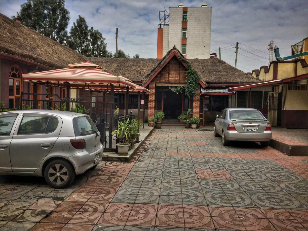 Top Ten Hotel Addis Abeba Exteriér fotografie
